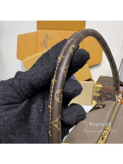 Louis Vuitton Speedy in brown monogram canvas