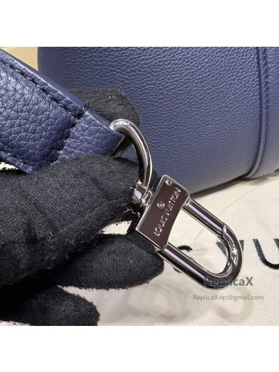 Louis Vuitton Speedy in navy blue epi leather