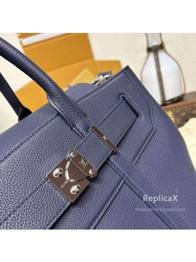 Louis Vuitton Speedy in navy blue epi leather