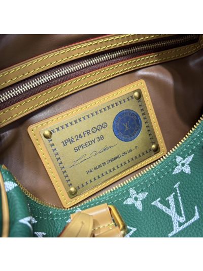 Louis Vuitton Speedy P9 Bandoulière 30 Monogram M14077 Premium