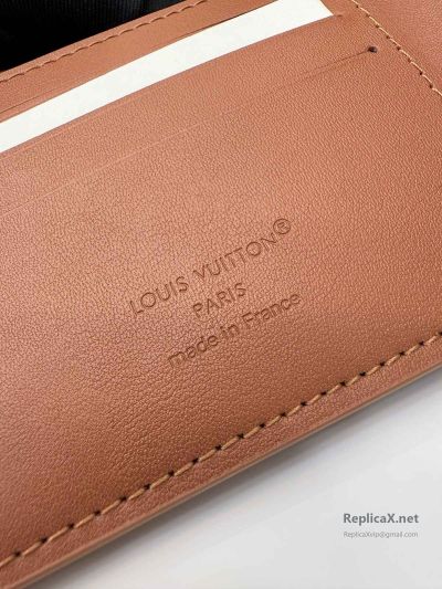 louis-vuitton-tan-grained-bifold-wallet-rxlvj02235-04