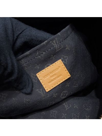 louis-vuitton-tan-reptile-pattern-shoulder-bag-rxlvj01157-05