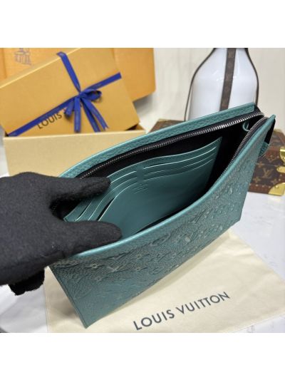 louis-vuitton-teal-embossed-zip-clutch-rxlvj01147-09