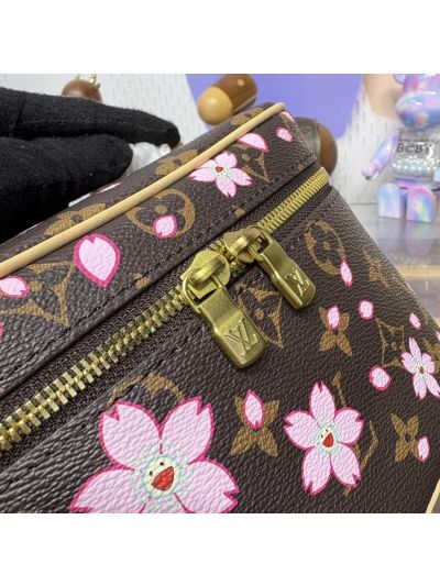 Louis Vuitton (Toiletry Case) Monogram M14181