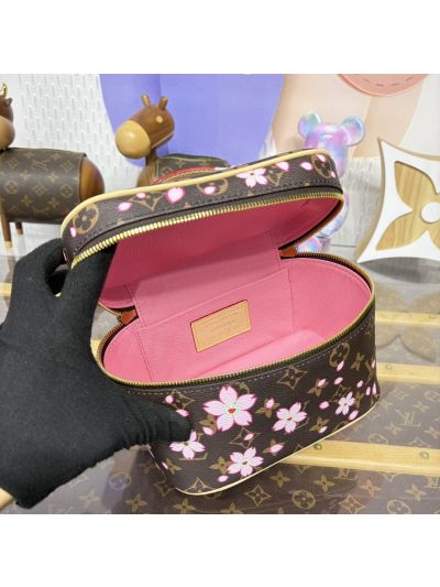 Louis Vuitton (Toiletry Case) Monogram M14181