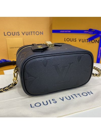 Louis Vuitton Vanity Case 18 Empreinte Premium