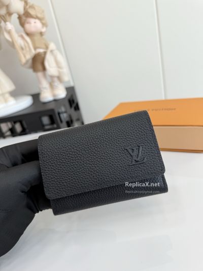 Louis Vuitton Victor Wallet M26250 Premium