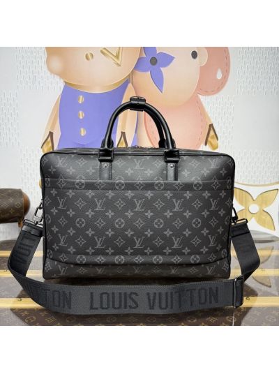 louis-vuitton-weekender-m11512-rxlvj01121-03