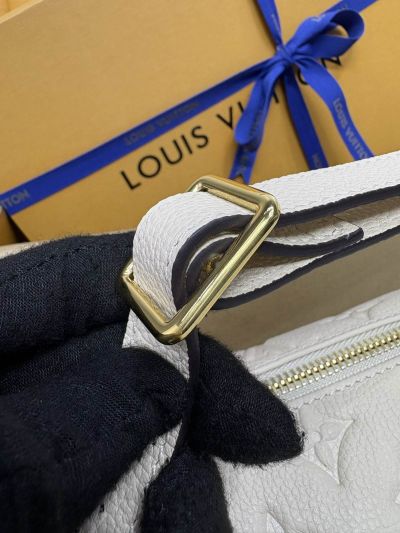 louis-vuitton-white-embossed-belt-bag-premium-rxlvj01109-05