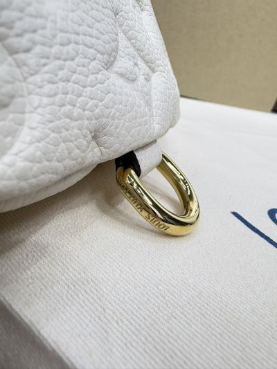 louis-vuitton-white-embossed-belt-bag-premium-rxlvj01109-15
