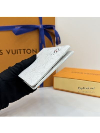 louis-vuitton-white-monogram-dog-graphic-bifold-wallet-rxlvj01488-03