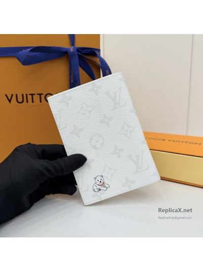 Louis Vuitton White Monogram Dog Graphic Passport Cover