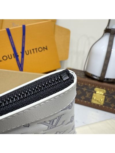 louis-vuitton-white-monogram-wristlet-pouch-rxlvj01168-12