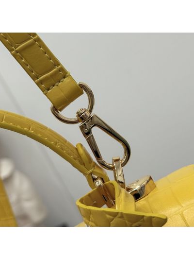 louis-vuitton-yellow-reptile-pattern-lock-flap-top-handle-bag-rxlvj01163-03