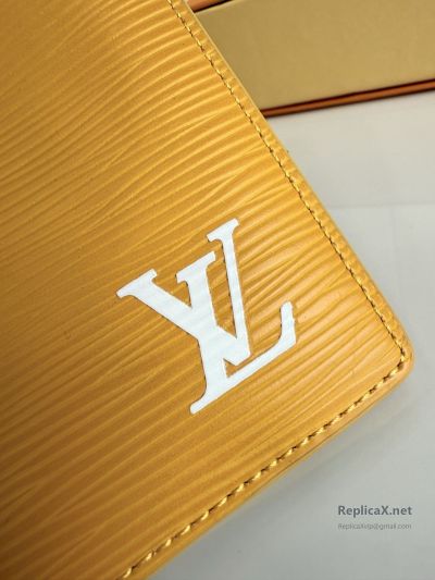 louis-vuitton-yellow-ribbed-folding-card-holder-rxlvj01665-03