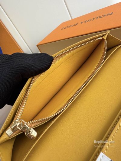 louis-vuitton-yellow-ribbed-long-folding-wallet-rxlvj01668-02