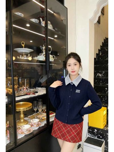 Miu Miu Button-Front Contrast-Trim Knit Top