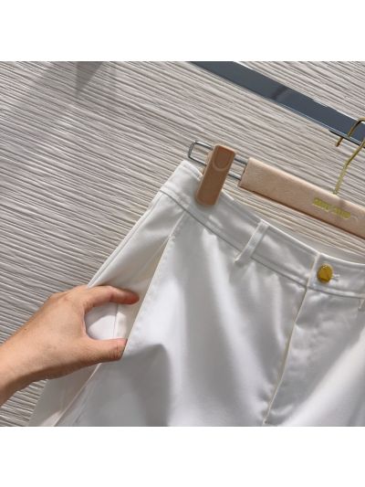 Miu Miu Contrast-Trim Button-Front Pants in White