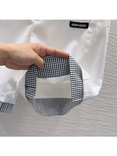Miu Miu Contrast-Trim Button-Front Pants in White