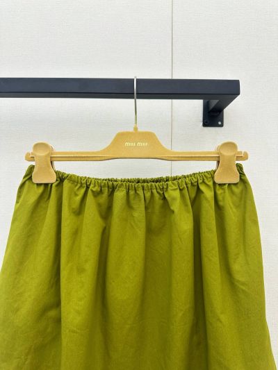 Miu Miu Embroidered Pleated Skirt in Green