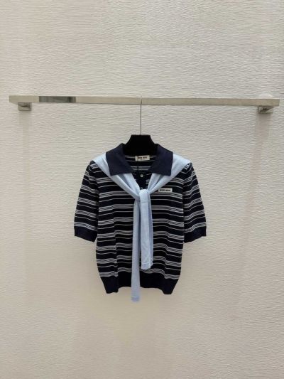 Miu Miu Turn-Down Collar Short Sleeve Knit Top in Navy and White