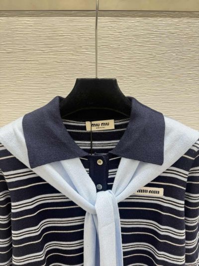 Miu Miu Turn-Down Collar Short Sleeve Knit Top in Navy and White
