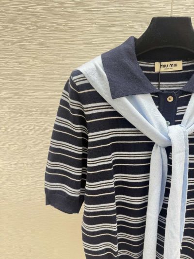 Miu Miu Turn-Down Collar Short Sleeve Knit Top in Navy and White