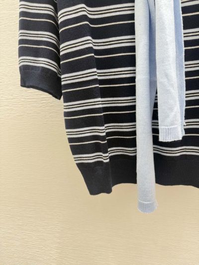 Miu Miu Turn-Down Collar Short Sleeve Knit Top in Navy and White