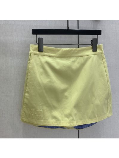 Miu Miu Turn-Down Collar Sleeveless Set in Lemon Yellow and Light Blue