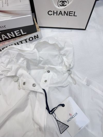 Moncler Hooded Button-Front Coat in White