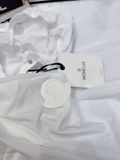 Moncler Hooded Button-Front Coat in White