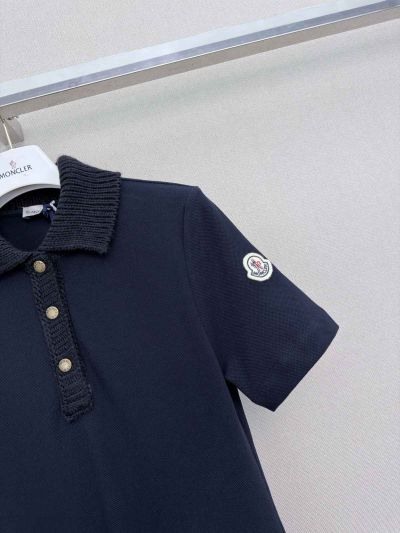 Moncler Short Sleeve Contrast-Trim Dress in Navy