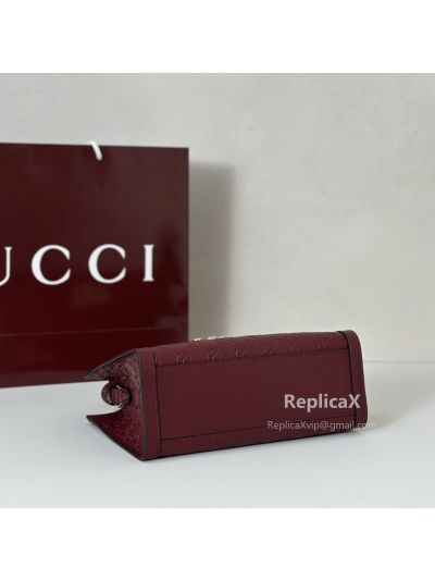 padlock-signature-leather-small-top-handle-bag-burgundy-45-rxgui271431-04