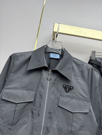 Prada Contrast-Trim Cropped Set in Grey