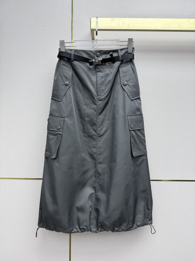 Prada Contrast-Trim Cropped Set in Grey