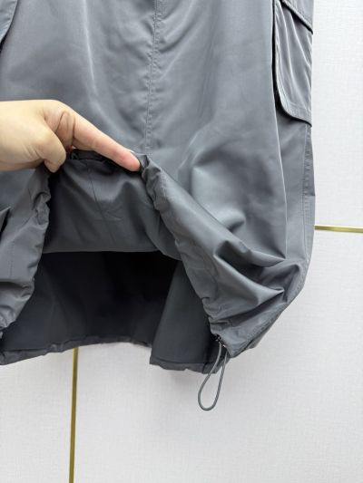 Prada Contrast-Trim Cropped Set in Grey