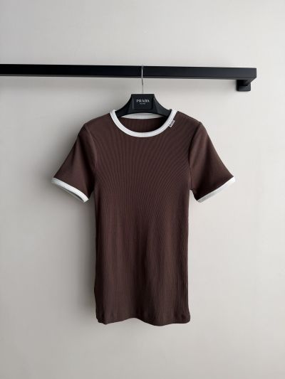 Prada Crew Neck Short Sleeve T-Shirt in Brown