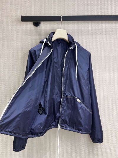 Prada Long Sleeve Contrast-Trim Coat in Navy