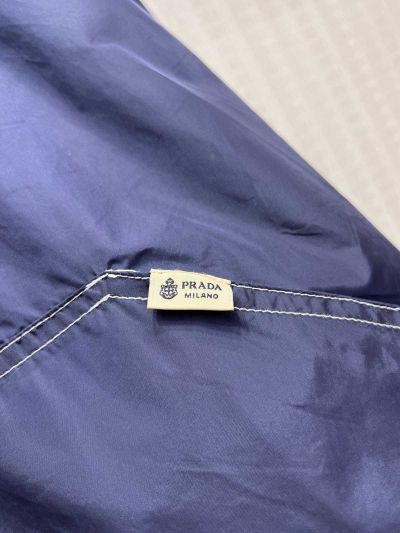 Prada Long Sleeve Contrast-Trim Coat in Navy