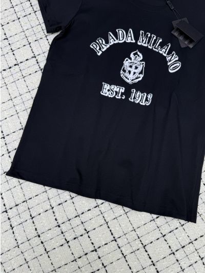 Prada Short Sleeve Crew Neck T-Shirt