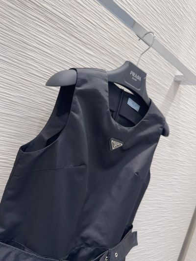 Prada Sleeveless Contrast-Trim Dress in Navy
