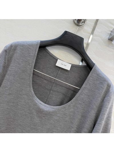 The Row Short Sleeve V-Neck T-Shirt in Grey