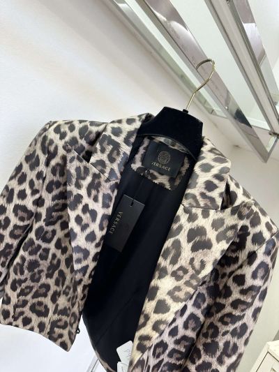 Versace Turn-Down Collar Lambskin Blazer in Brown and White