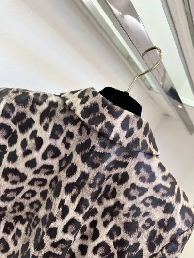 Versace Turn-Down Collar Lambskin Blazer in Brown and White